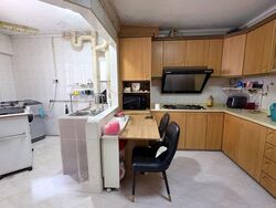Blk 137 Rivervale Plains (Sengkang), HDB Executive #560353461